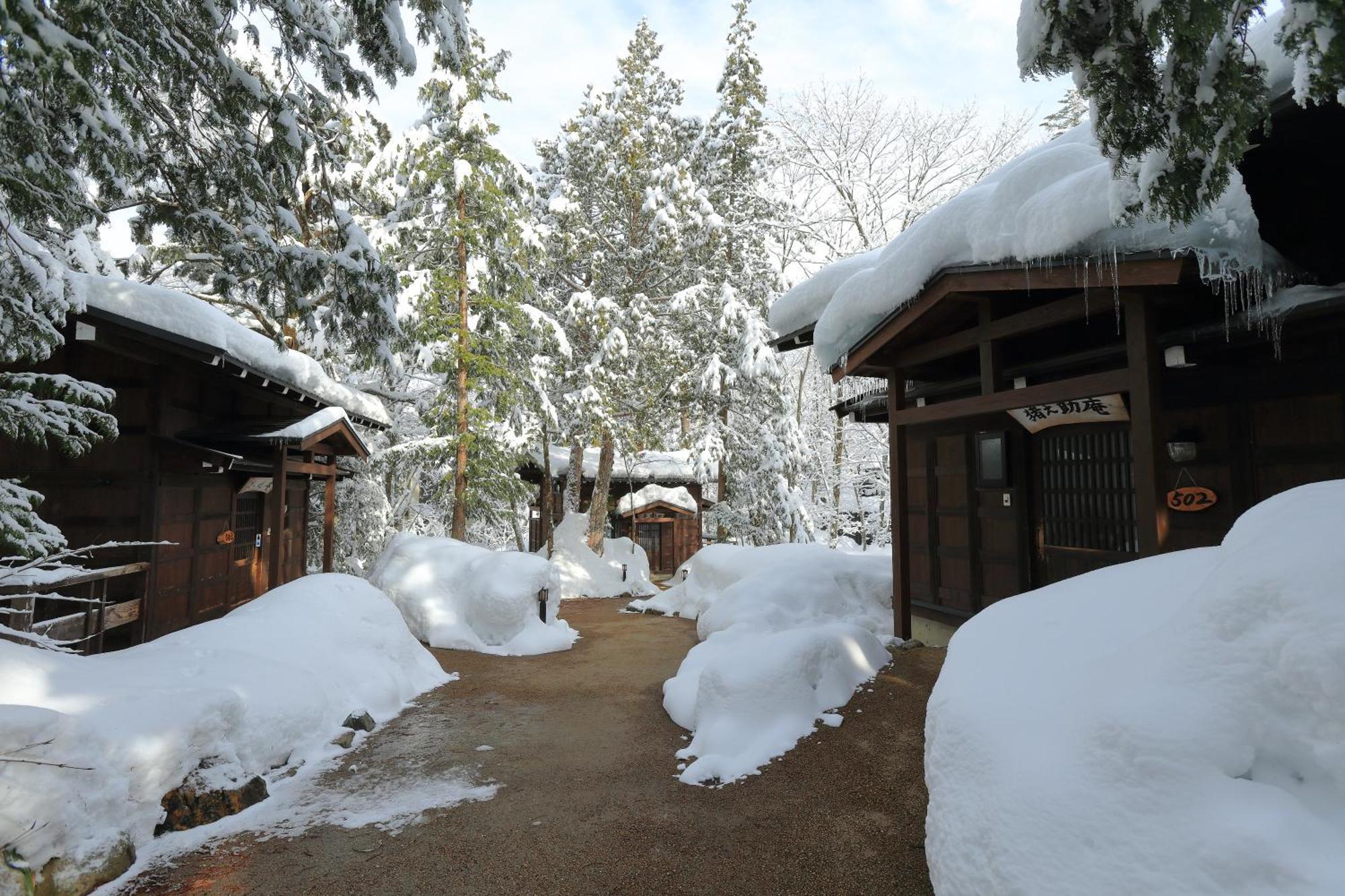 Hotel Hirayunomori Takajama Exteriér fotografie